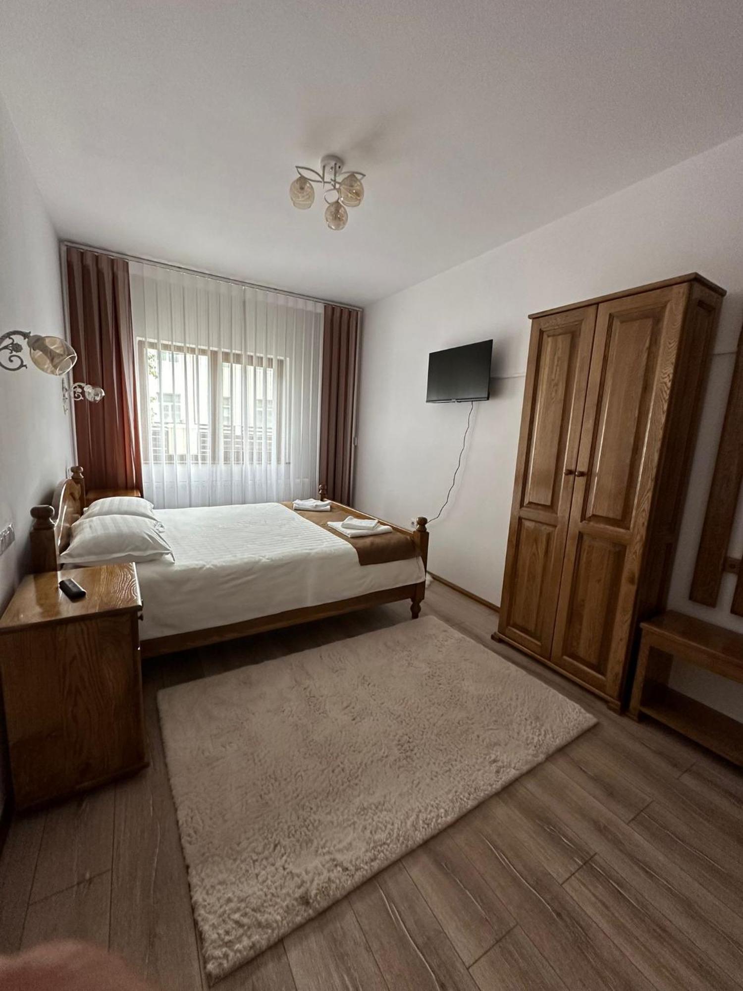 Casa Dacului Hotell Petrova Eksteriør bilde